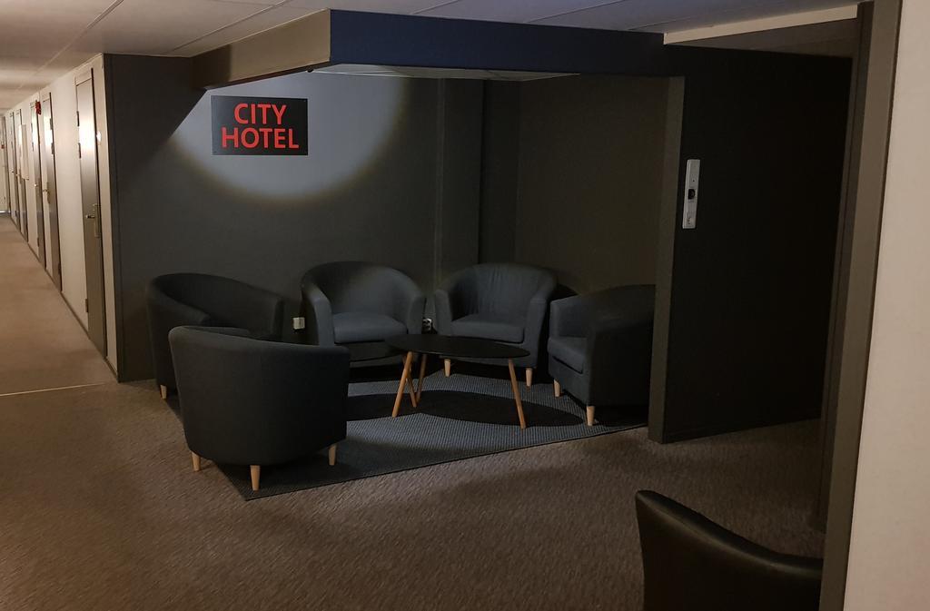 City Hotel クリスティーネハムン エクステリア 写真